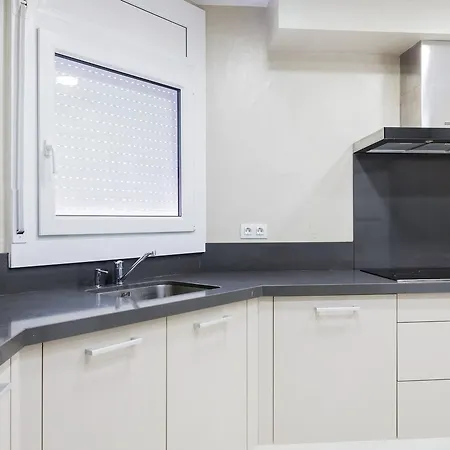 Ancora Apartment *